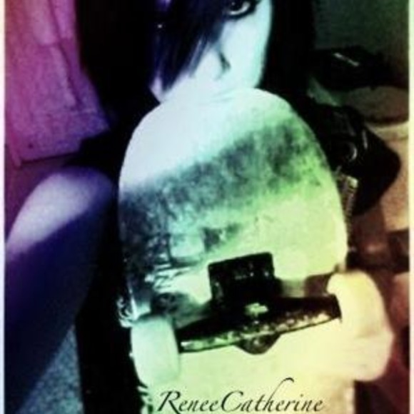 renee_nae0617